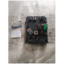 Centralina fusubili Peugeot 206 anno 2002 diesel