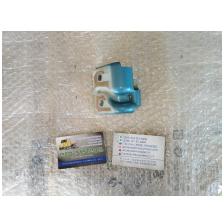 Cerniera inf porta dx ant Alfa Romeo '98