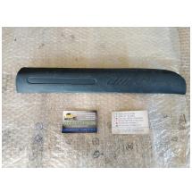 Battitacco sx post Alfa 156 '98 diesel
