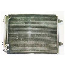 Radiatore aria condizionata Volkwagen Passat anno 2006